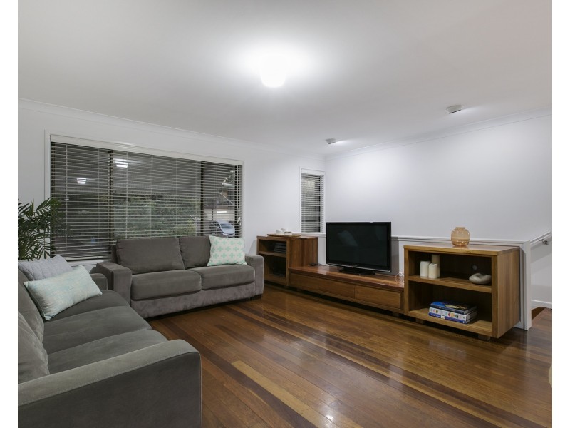 61 Corrofin Street, Ferny Grove QLD 4055