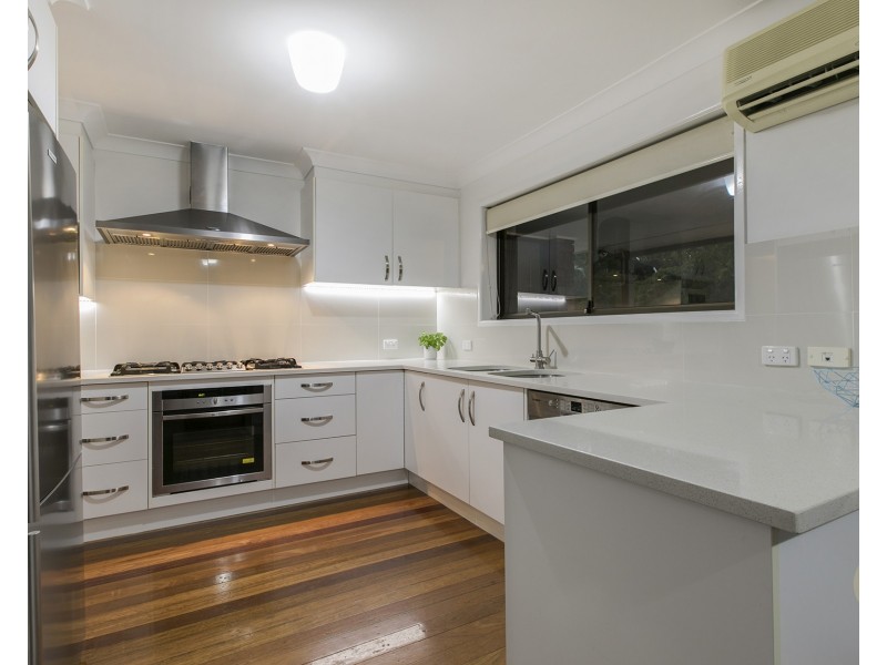 61 Corrofin Street, Ferny Grove QLD 4055