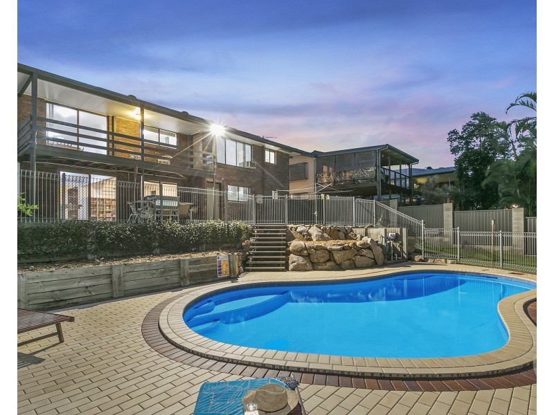 61 Corrofin Street, Ferny Grove QLD 4055