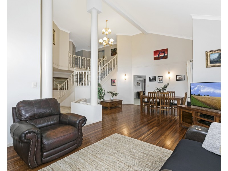 17 Melrose Place, Ferny Grove QLD 4055