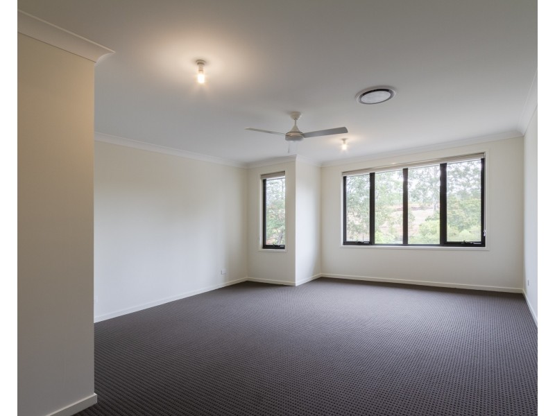 58  Taunton Circuit, Upper Kedron QLD 4055