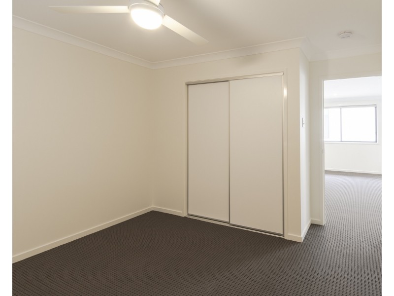 58  Taunton Circuit, Upper Kedron QLD 4055