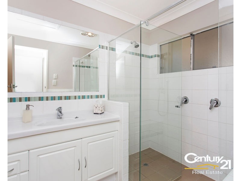 18 Mirbelia Street, Everton Hills QLD 4053