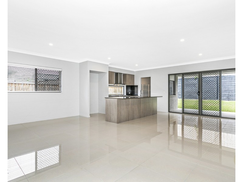 183  Canvey Road, Upper Kedron QLD 4055