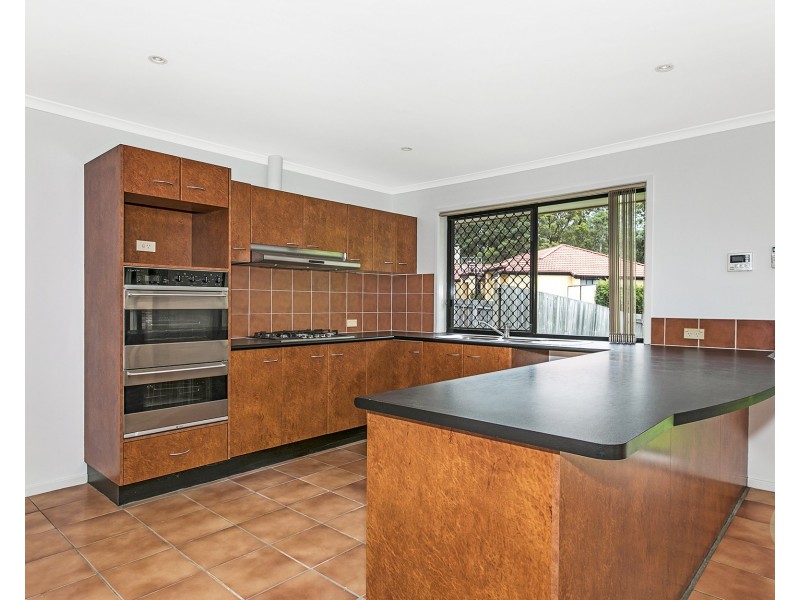 33 Skye Place, Upper Kedron QLD 4055