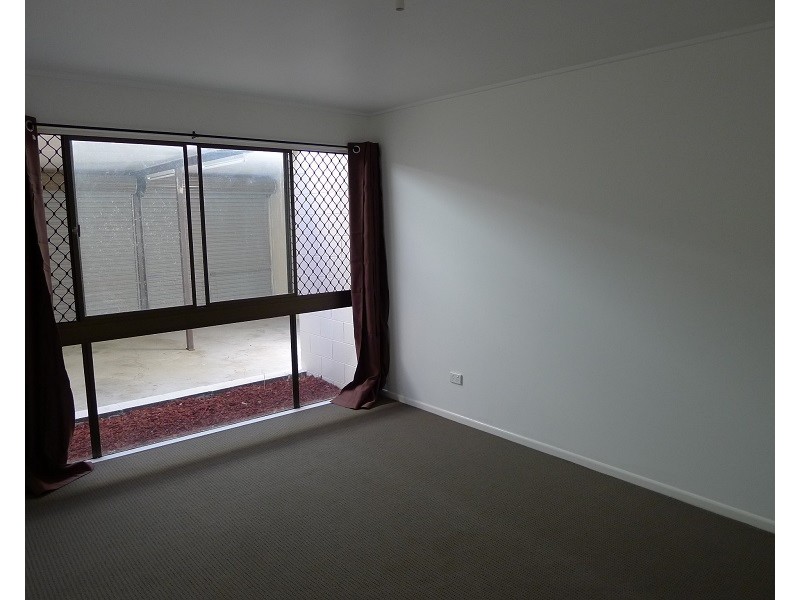 8 Bunowen Street, Ferny Grove QLD 4055