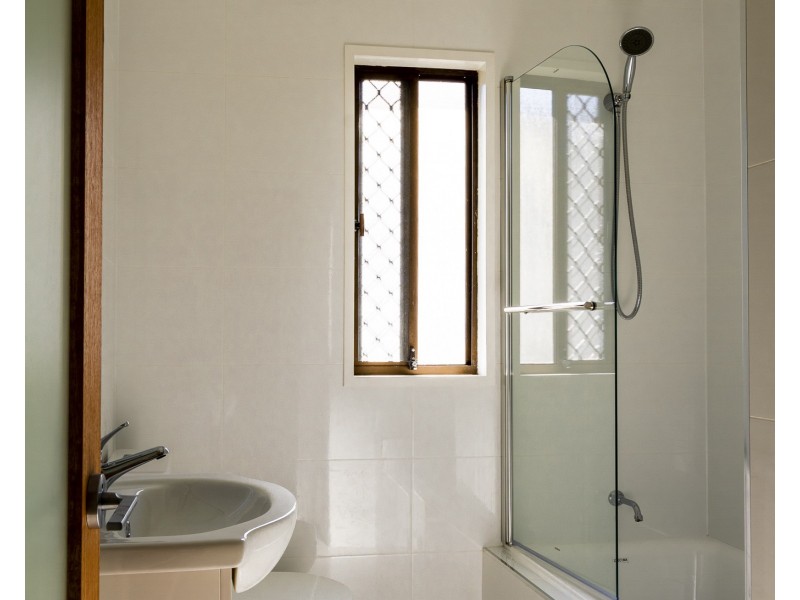 2 Nolan Street, Keperra QLD 4054