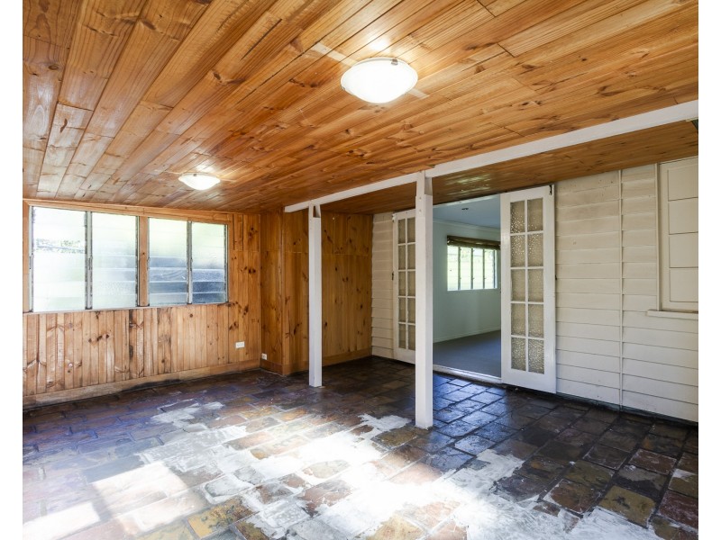 16 Dash Street, Keperra QLD 4054