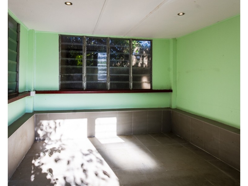 16 Dash Street, Keperra QLD 4054