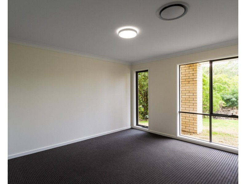 11 Pavonia Street, Everton Hills QLD 4053