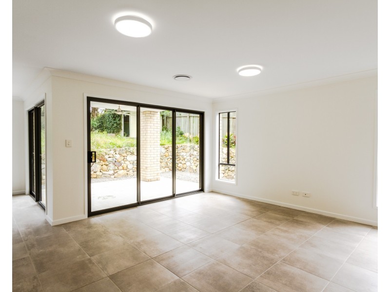 11 Pavonia Street, Everton Hills QLD 4053