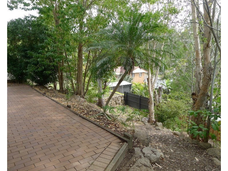 21 Yingally Drive, Arana Hills QLD 4054