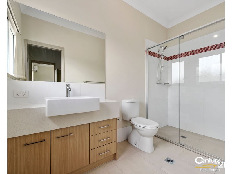 1 Kathdan Close, Upper Kedron QLD 4055