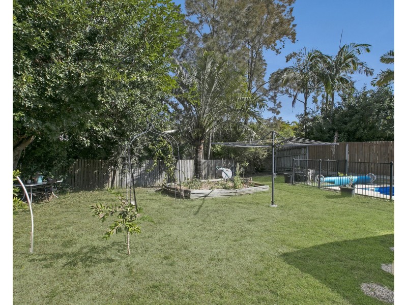 6 McGregor Way, Ferny Grove QLD 4055