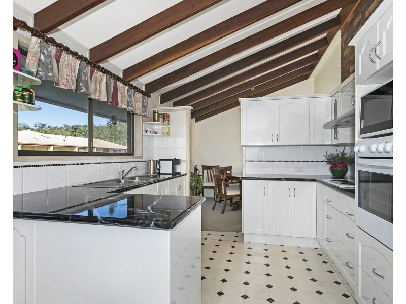 32 Mullacor Street, Ferny Grove QLD 4055