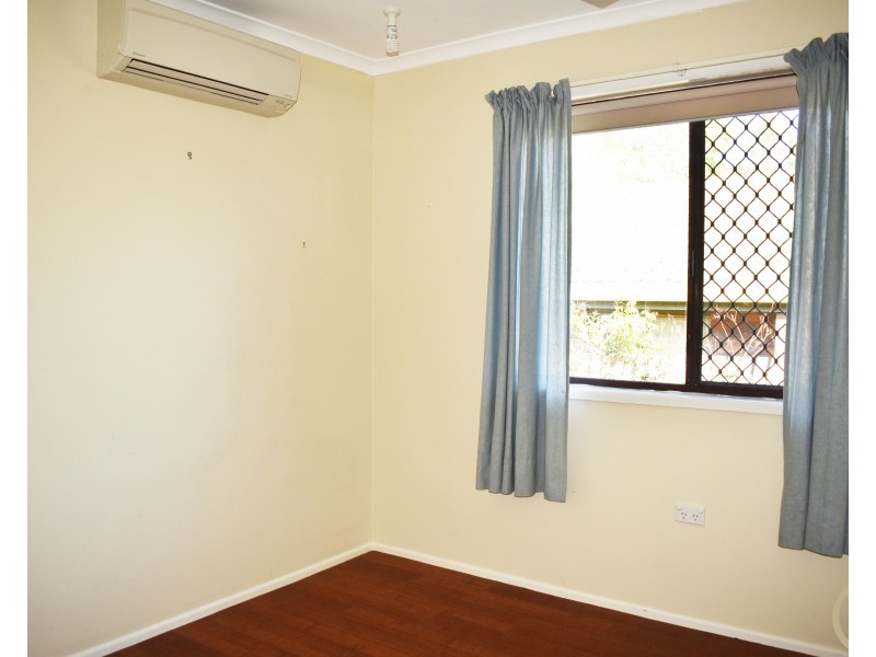 50 McGinn Road, Ferny Grove QLD 4055