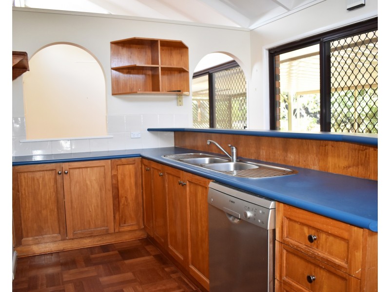 50 McGinn Road, Ferny Grove QLD 4055