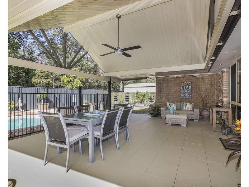 76 Kirralee Crescent, Upper Kedron QLD 4055