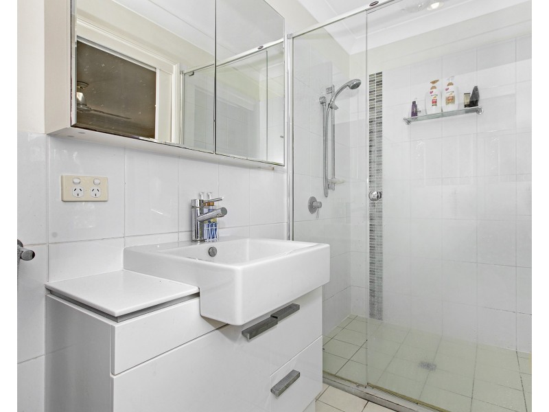 17 Dornoch Crescent, Ferny Grove QLD 4055