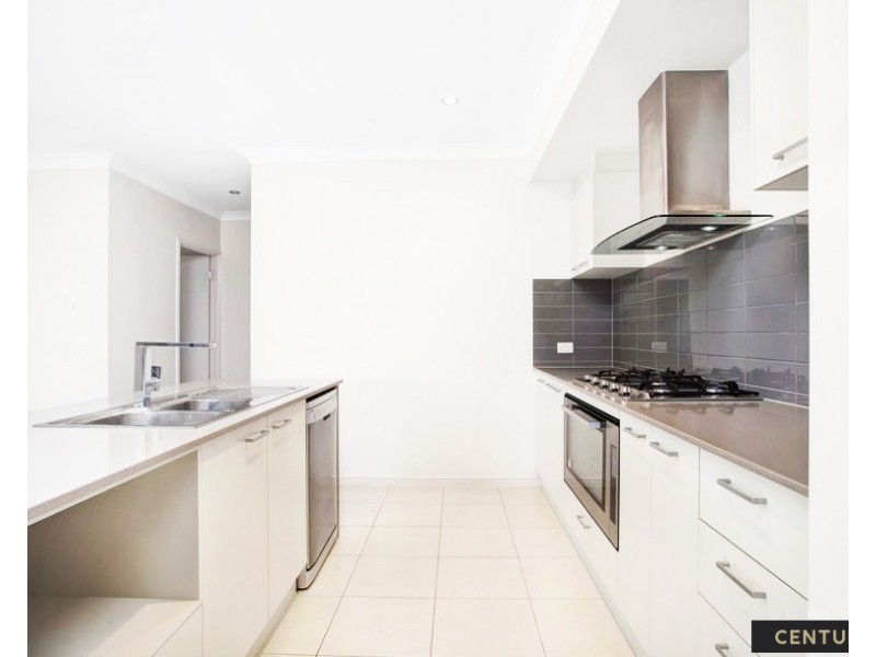 70 McGinn Road, Ferny Grove QLD 4055