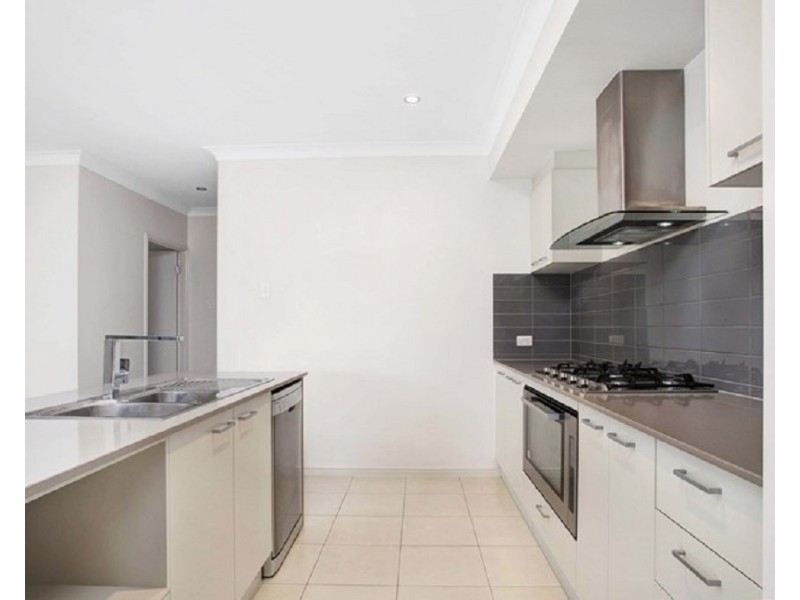 70 McGinn Road, Ferny Grove QLD 4055