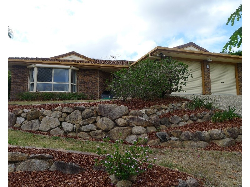 12 Berkeley Place, Ferny Grove QLD 4055