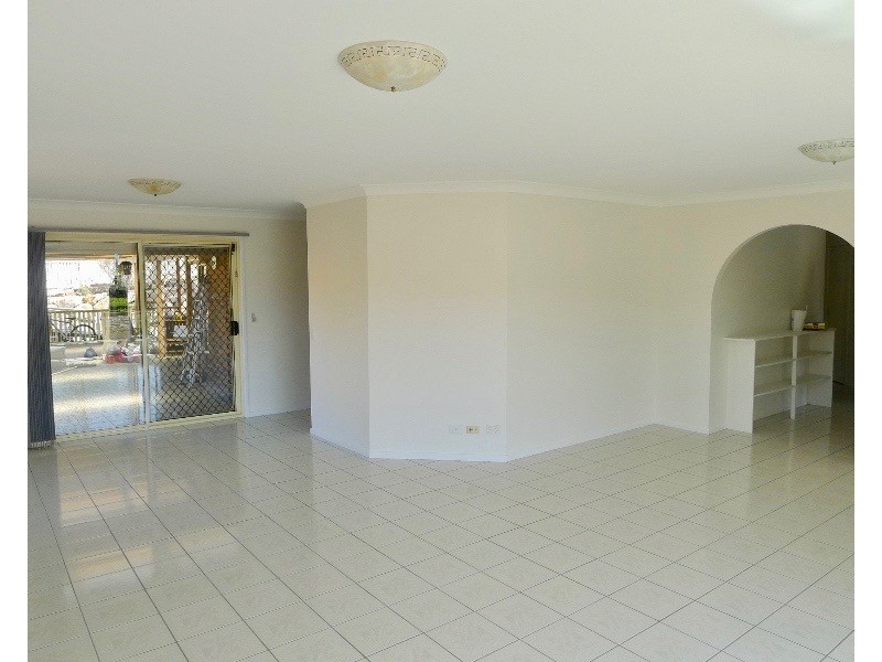 12 Berkeley Place, Ferny Grove QLD 4055