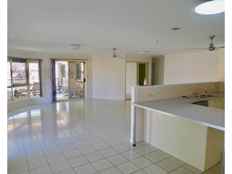 12 Berkeley Place, Ferny Grove QLD 4055