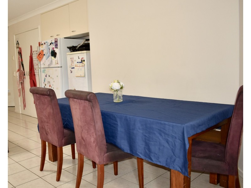 12 Berkeley Place, Ferny Grove QLD 4055