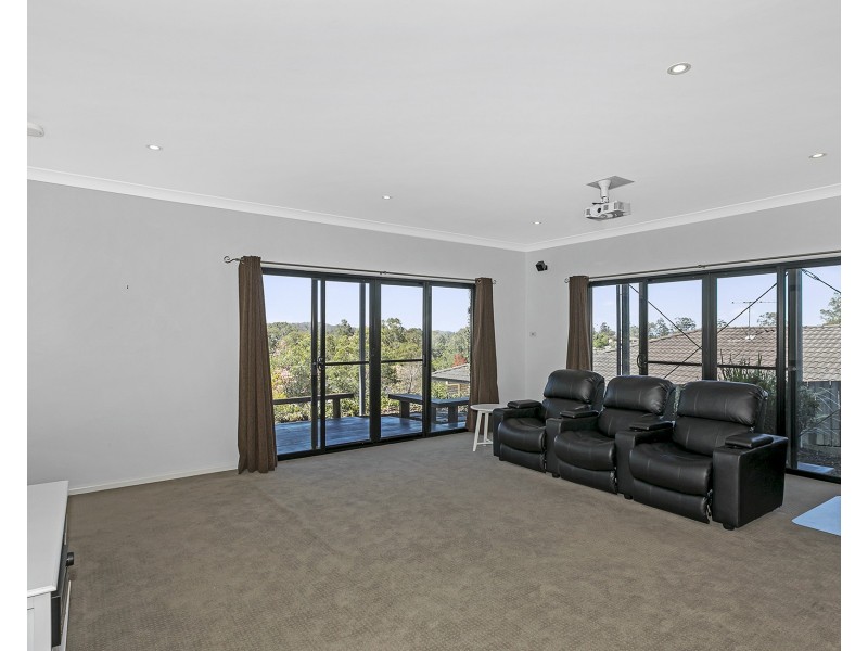 29 Valley Place, Upper Kedron QLD 4055