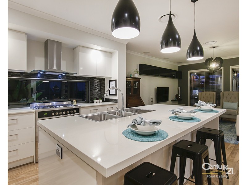 6 Don St, Ferny Grove QLD 4055