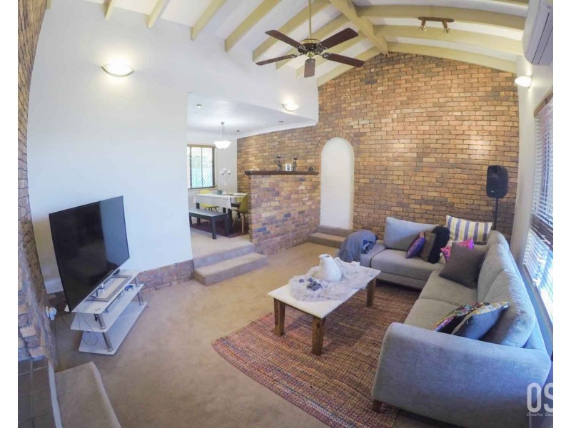 5 Mullacor St, Ferny Grove QLD 4055