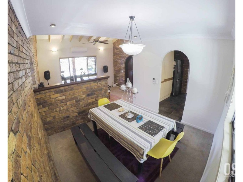 5 Mullacor St, Ferny Grove QLD 4055