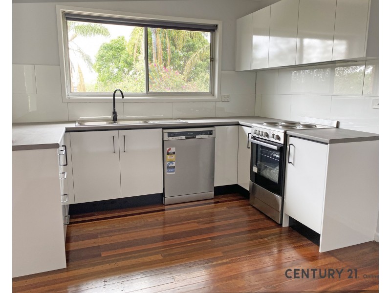 104 Wilgarning St, Stafford Heights QLD 4053