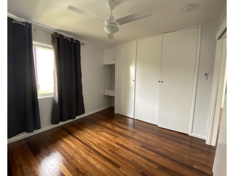 104 Wilgarning St, Stafford Heights QLD 4053