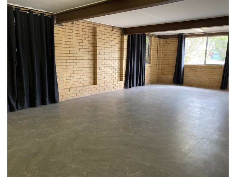 104 Wilgarning St, Stafford Heights QLD 4053