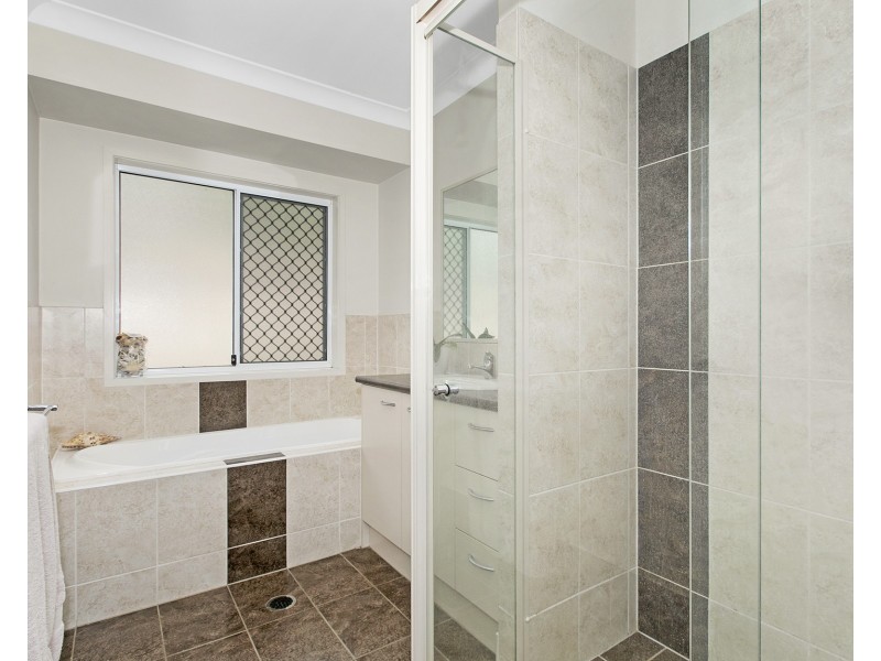 20 Arris Cl, Upper Kedron QLD 4055