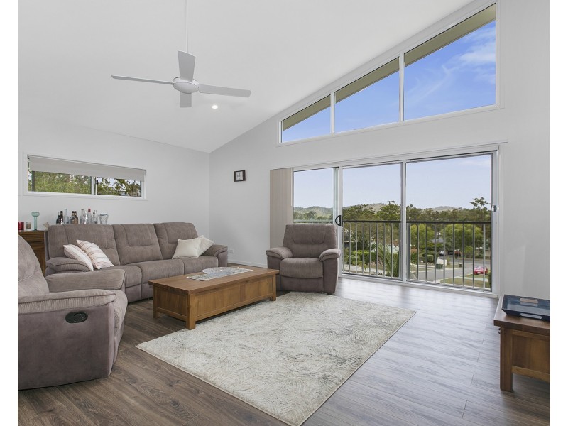 16 Christina Close, Ferny Grove QLD 4055