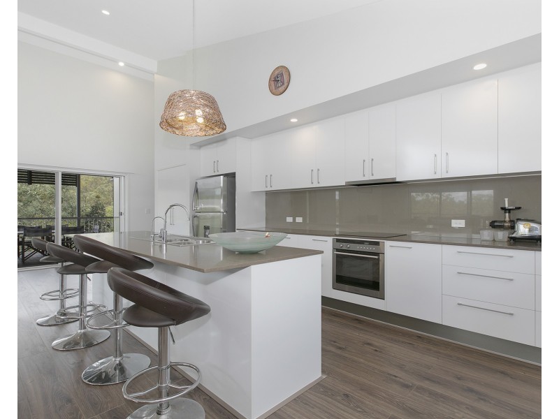16 Christina Close, Ferny Grove QLD 4055
