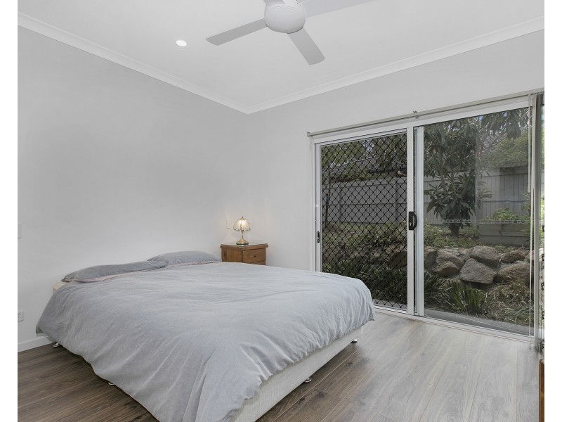 16 Christina Close, Ferny Grove QLD 4055