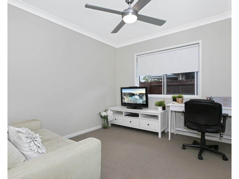 16 Stay St, Ferny Grove QLD 4055