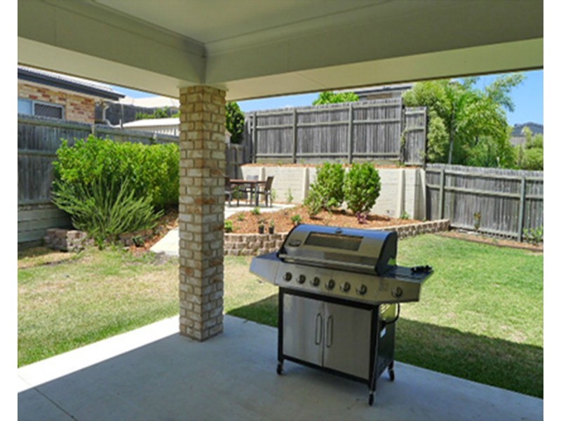 21 Goshawk St, Upper Kedron QLD 4055