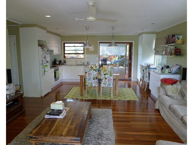 16 Fairway Outlook, Arana Hills QLD 4054