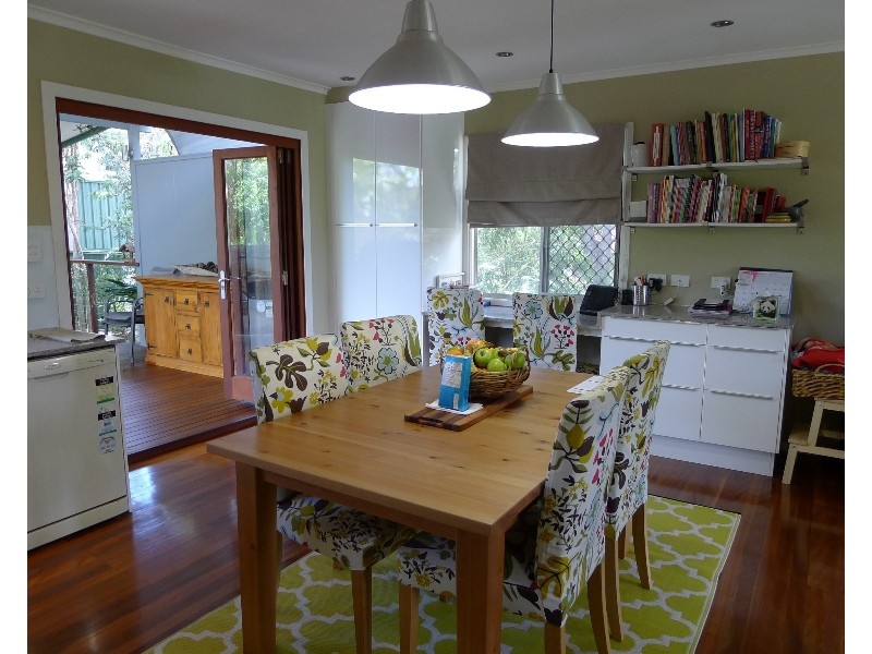 16 Fairway Outlook, Arana Hills QLD 4054