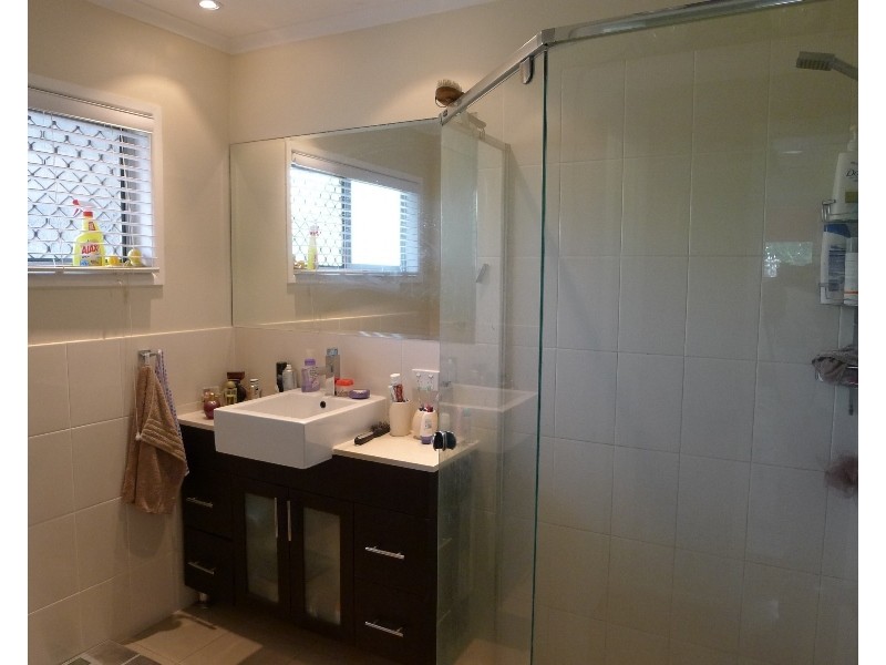 16 Fairway Outlook, Arana Hills QLD 4054