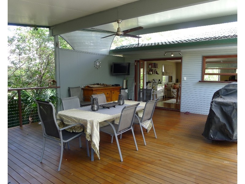 16 Fairway Outlook, Arana Hills QLD 4054