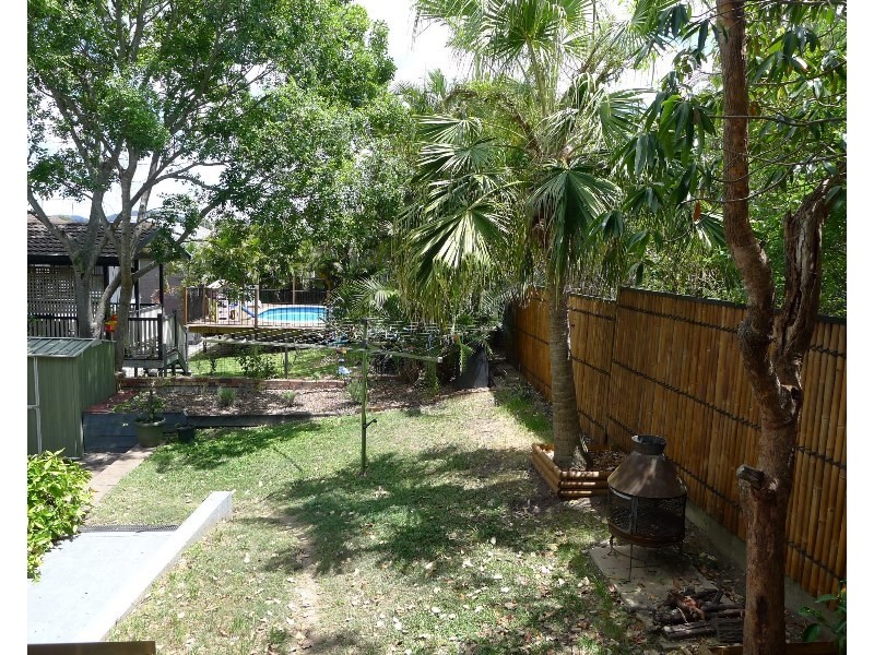 16 Fairway Outlook, Arana Hills QLD 4054