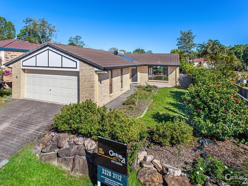 8  Redhill, Nudgee QLD 4014