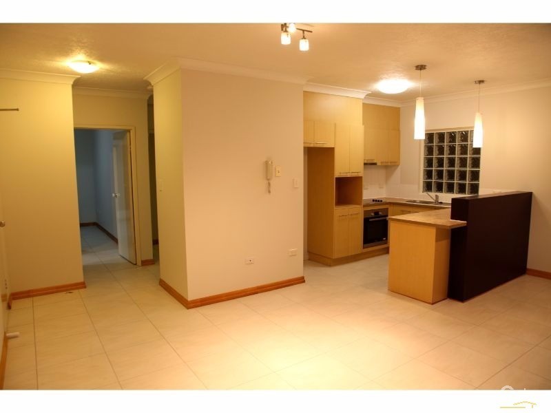 4/317 Boundary St, Spring Hill QLD 4000