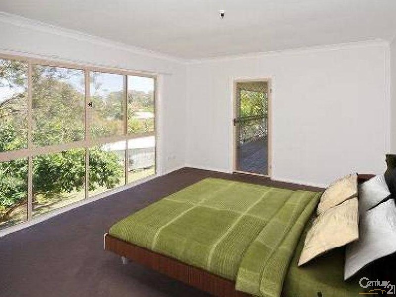 5 Bayview Drive, Tanah Merah QLD 4128